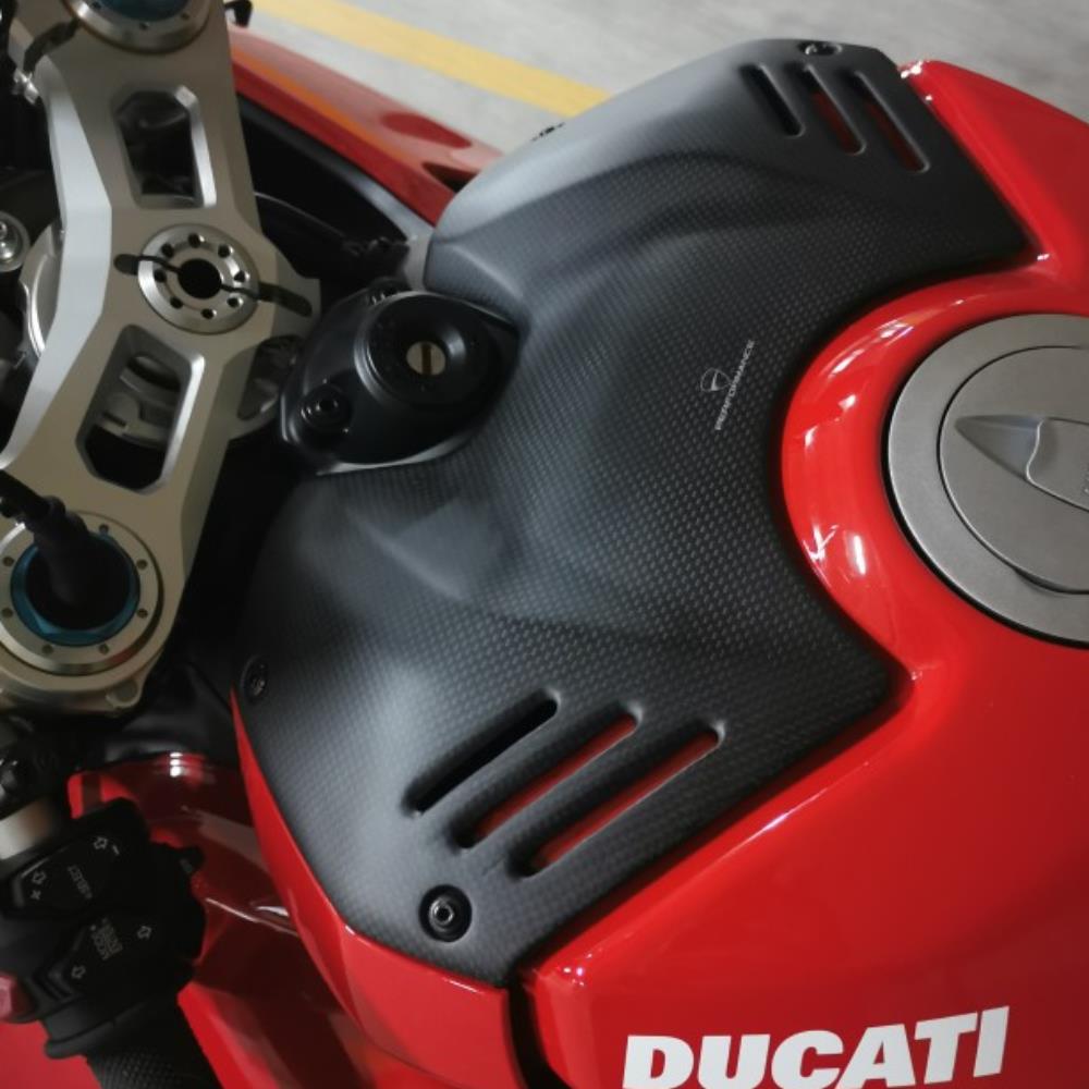 Ducati Panigale V4 V4S V4R 2018-2021 Carbon Fuel Gas Tank Battery Cover Guard