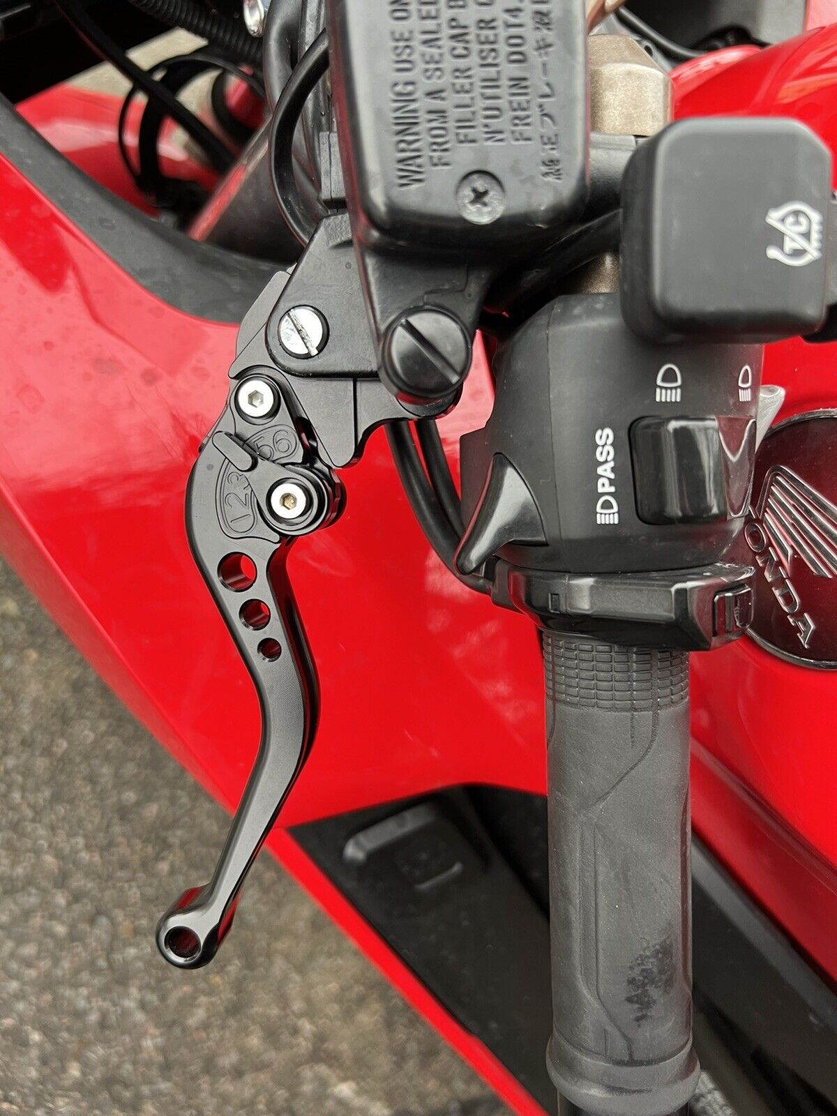 Short Black Clutch & Brake Levers For Honda VFR 800 / F 2002-2020