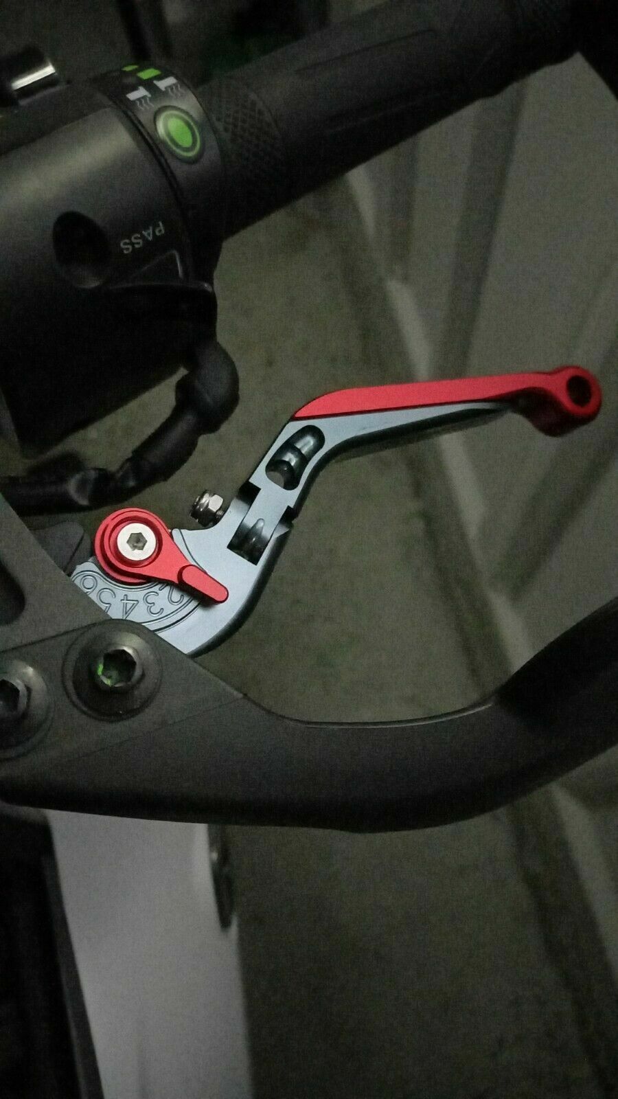 Red/Grey Adjustable Clutch Brake Lever Set - Yamaha Tenere 700 /XTZ 2019-2024